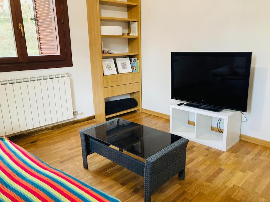 Bonito Apartamento En Ezcaray Azarrulla Buitenkant foto